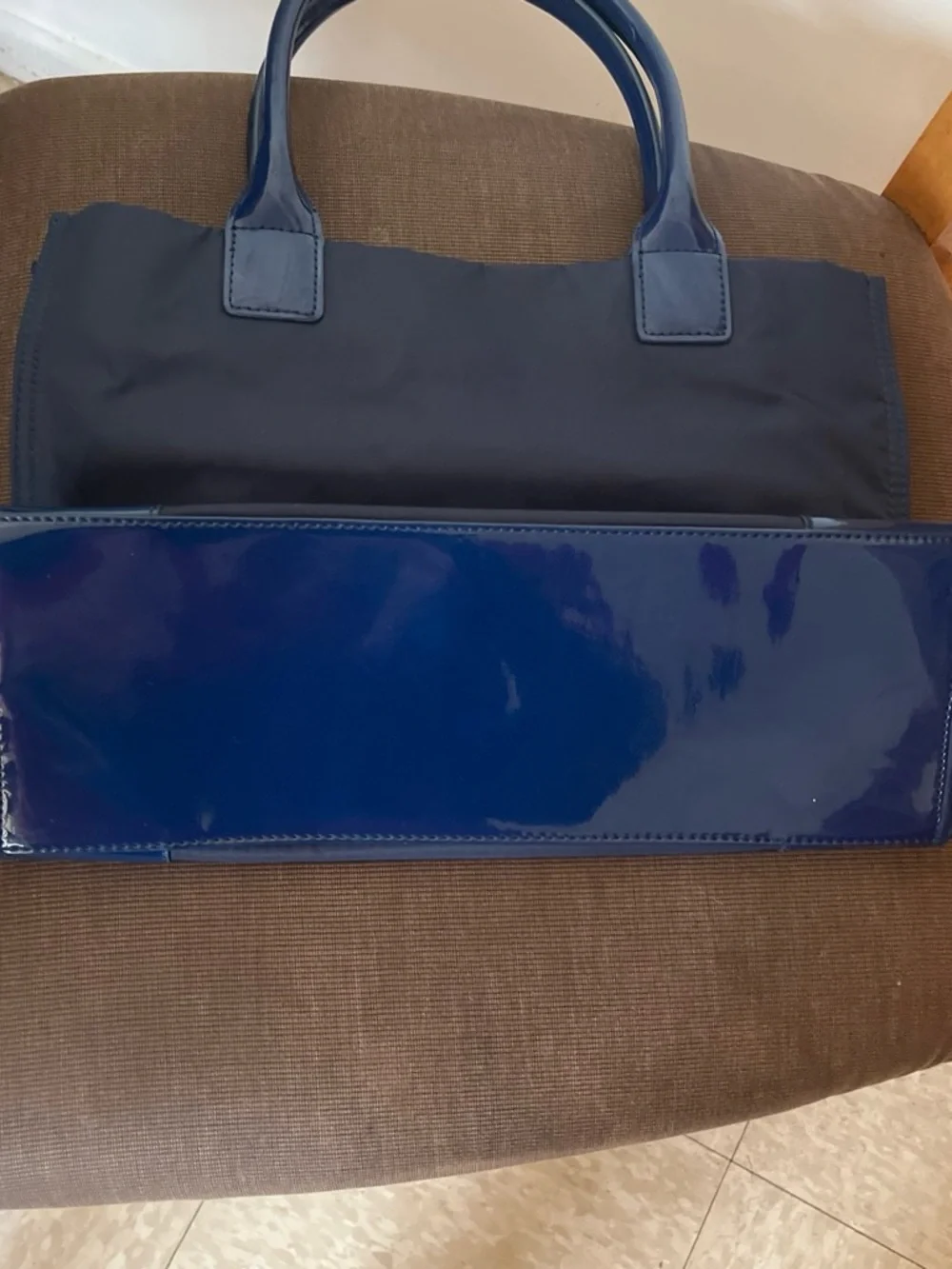 Preowned Tory Burch Navy Nylon Tote with Patent Trim